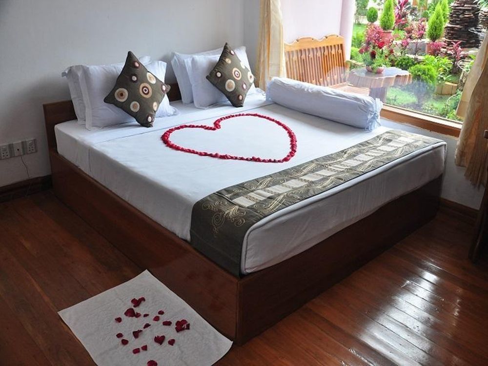 Pann Cherry Hotel Пин О Луин Екстериор снимка